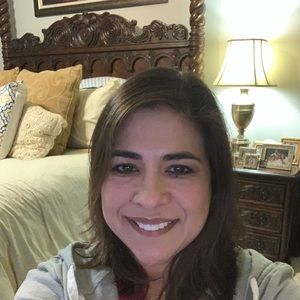 Meet your Posher, Veronica